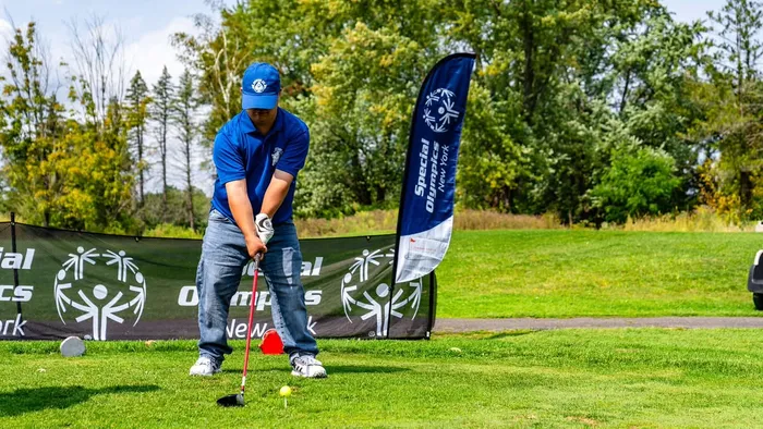 CustomStickersNow.Com - Feather Flag