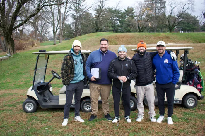 CustomStickersNow.Com