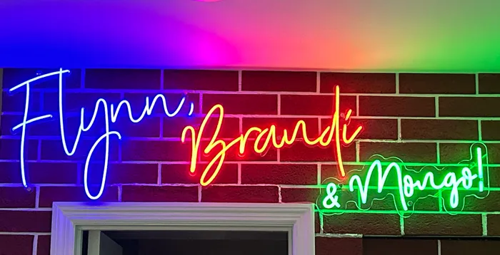 CustomStickersNow.Com - Custom Neon Sign