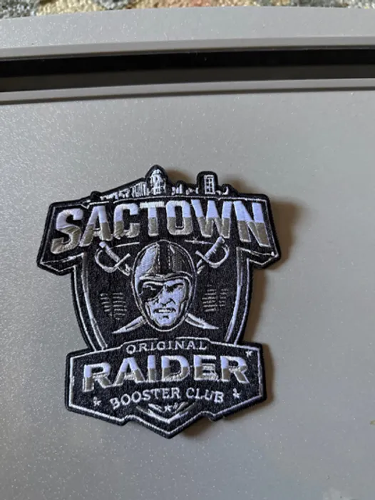 CustomStickersNow.Com - Embroidered Patches