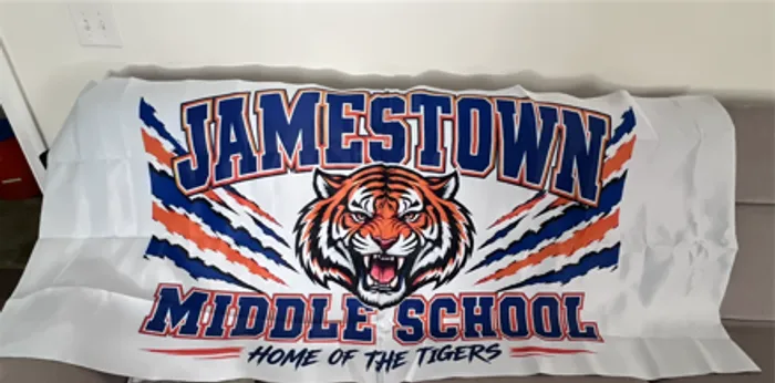 CustomStickersNow.Com - Breakaway Vinyl Banners